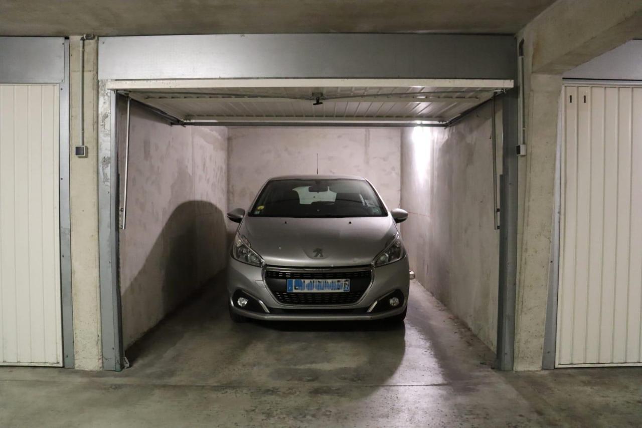 Uzes Centre La Terrasse Des Capucines Avec Garage Privee Apartment Ngoại thất bức ảnh